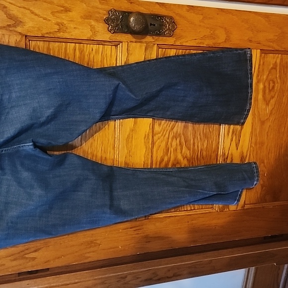 Women's Wrangler jeans - Picture 5 of 6